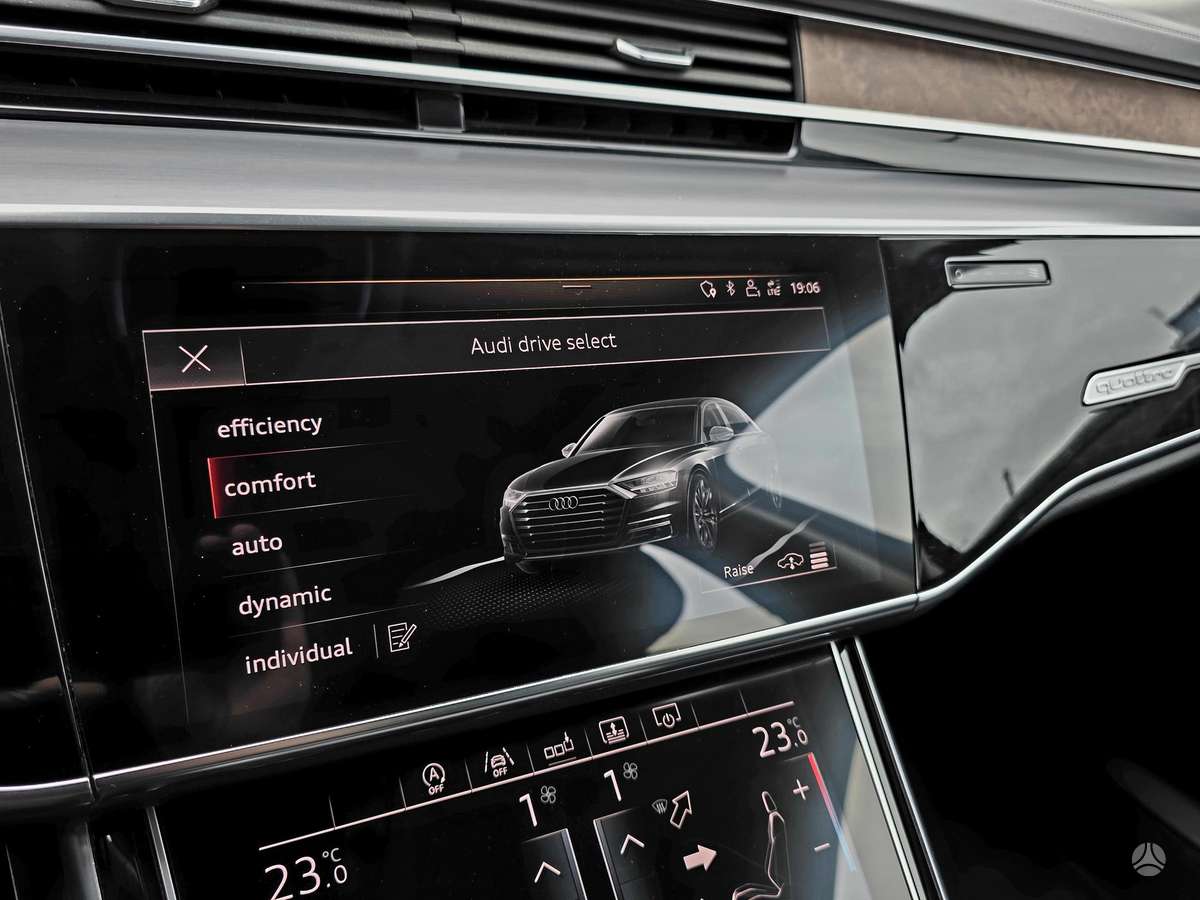 Audi A8, 3.0 l., sedanas