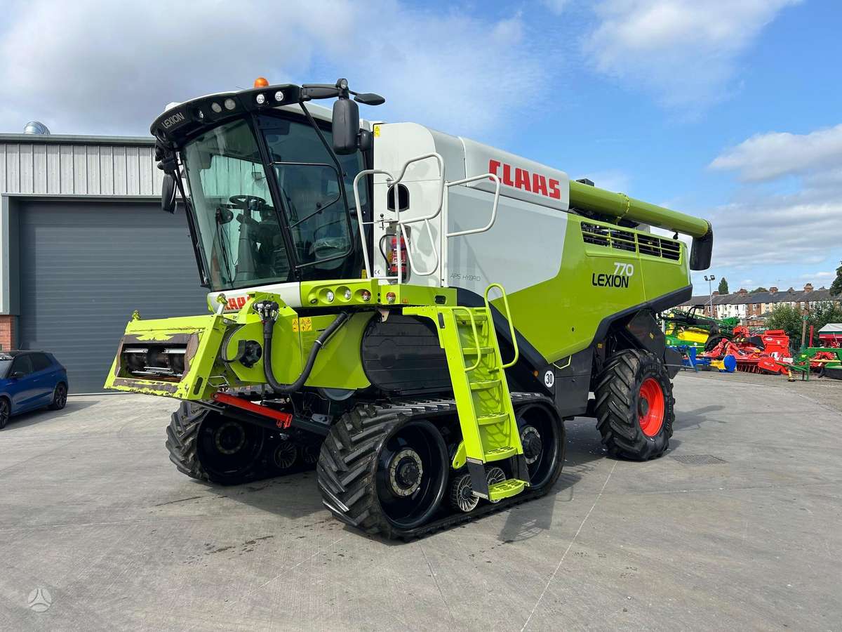 Claas Lexion 770TT, kombainai