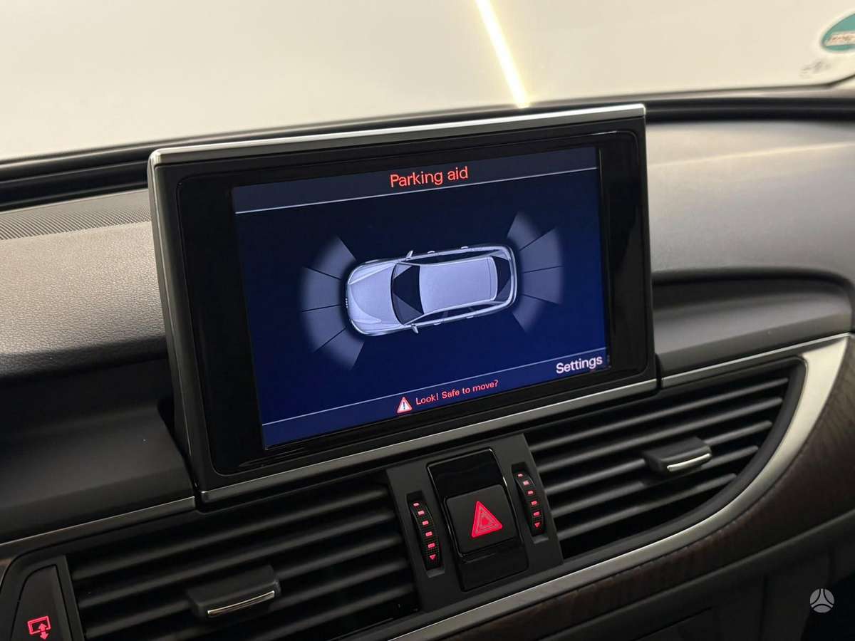 Audi A6 allroad, 3.0 l., Универсал