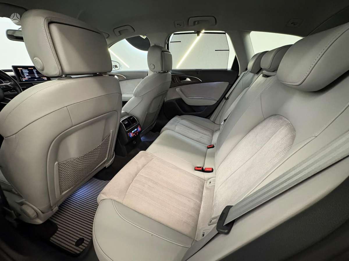 Audi A6 allroad, 3.0 l., Универсал