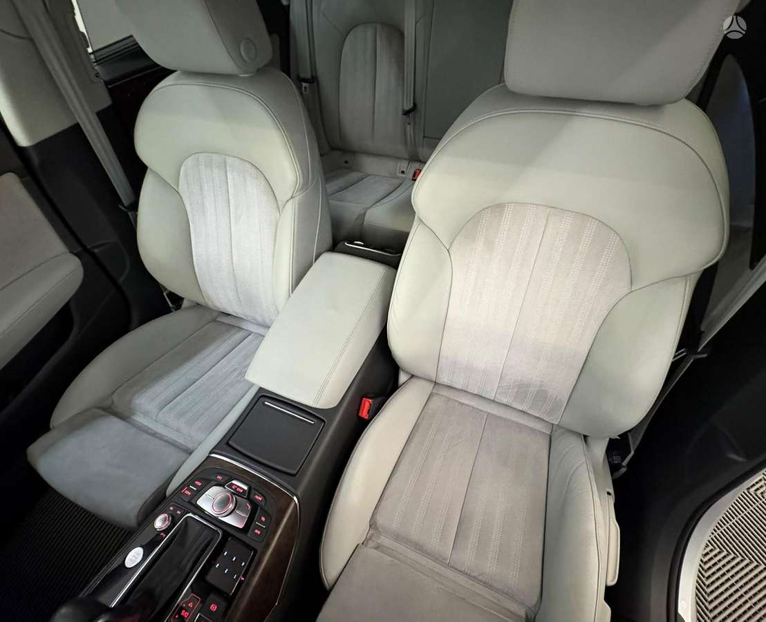 Audi A6 allroad, 3.0 l., Универсал