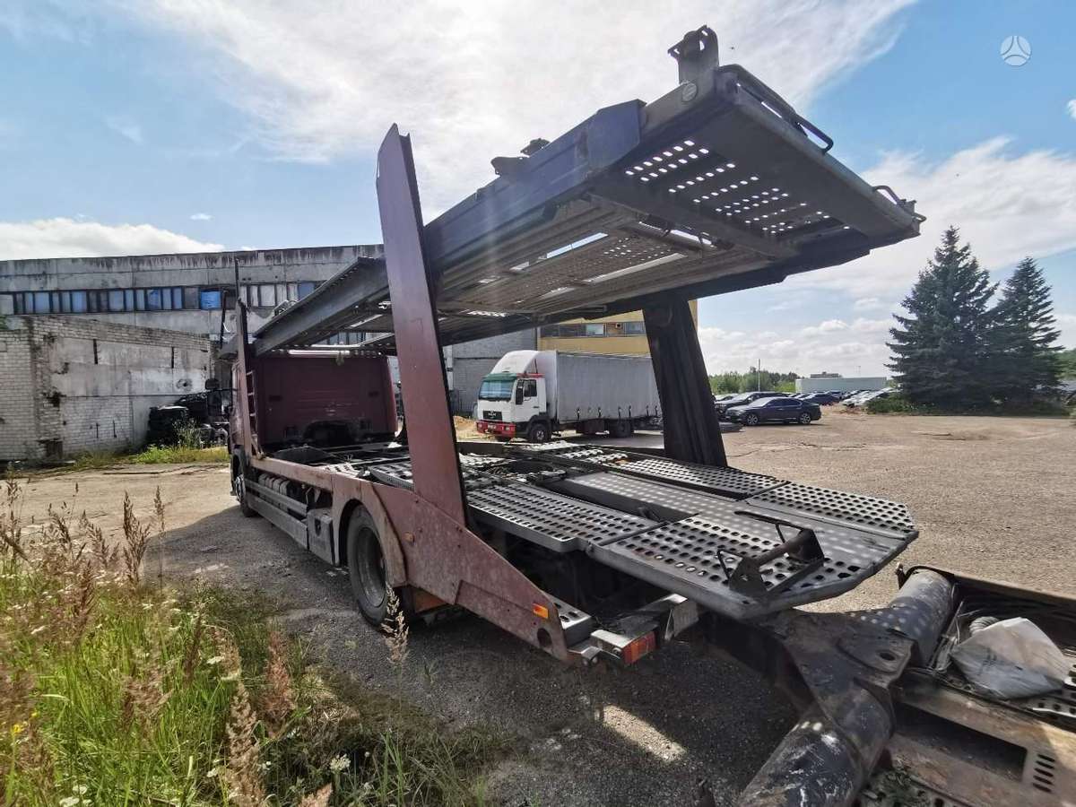 Scania P340, semi-trailer trucks