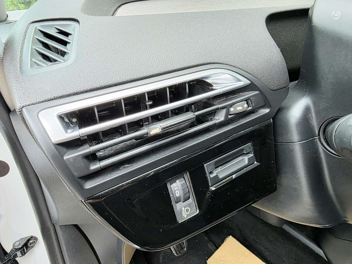 Citroen C4 Picasso, 1.2 l., mpv / minivan