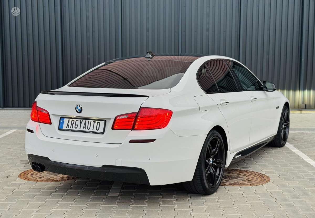 BMW 520, 2.0 l., sedanas
