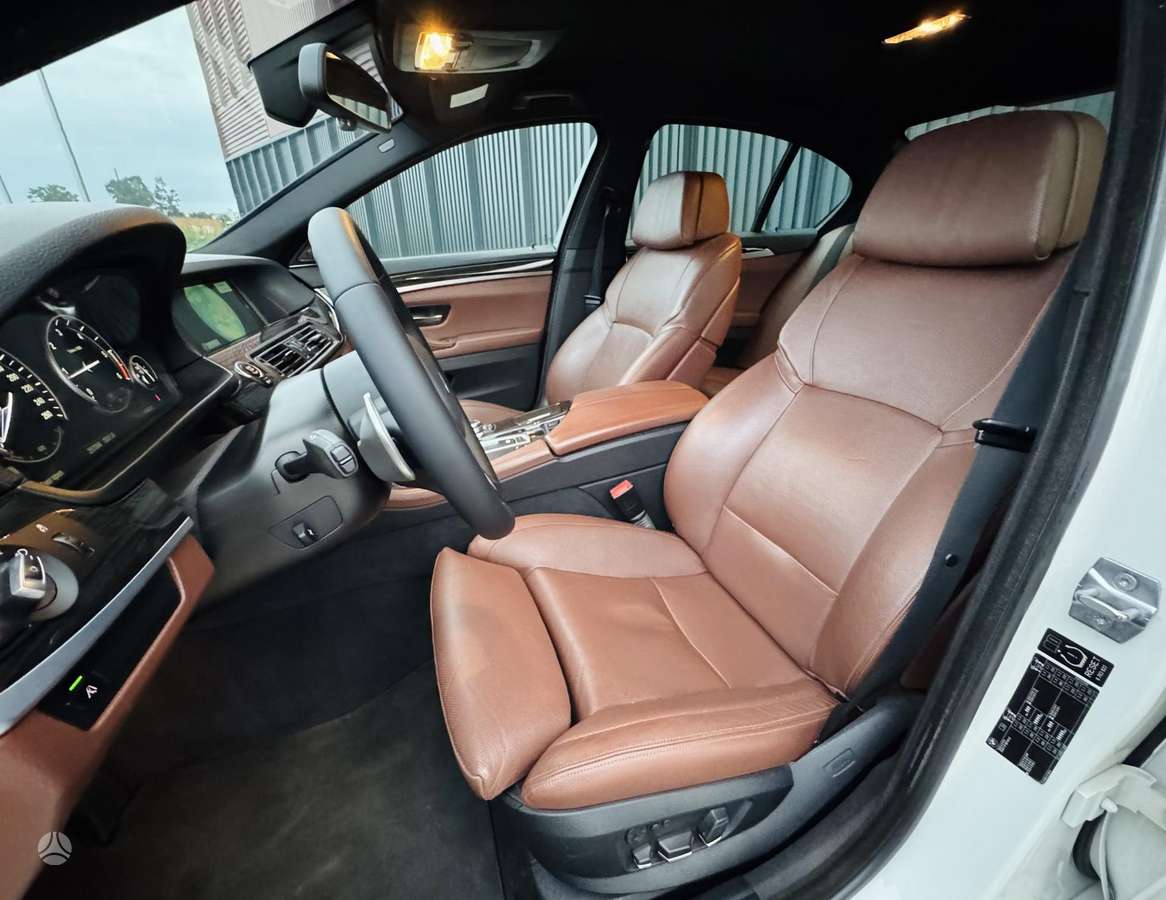BMW 520, 2.0 l., sedanas