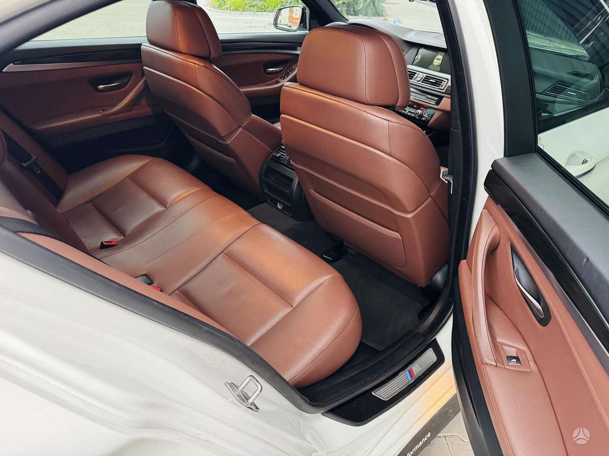BMW 520, 2.0 l., sedanas