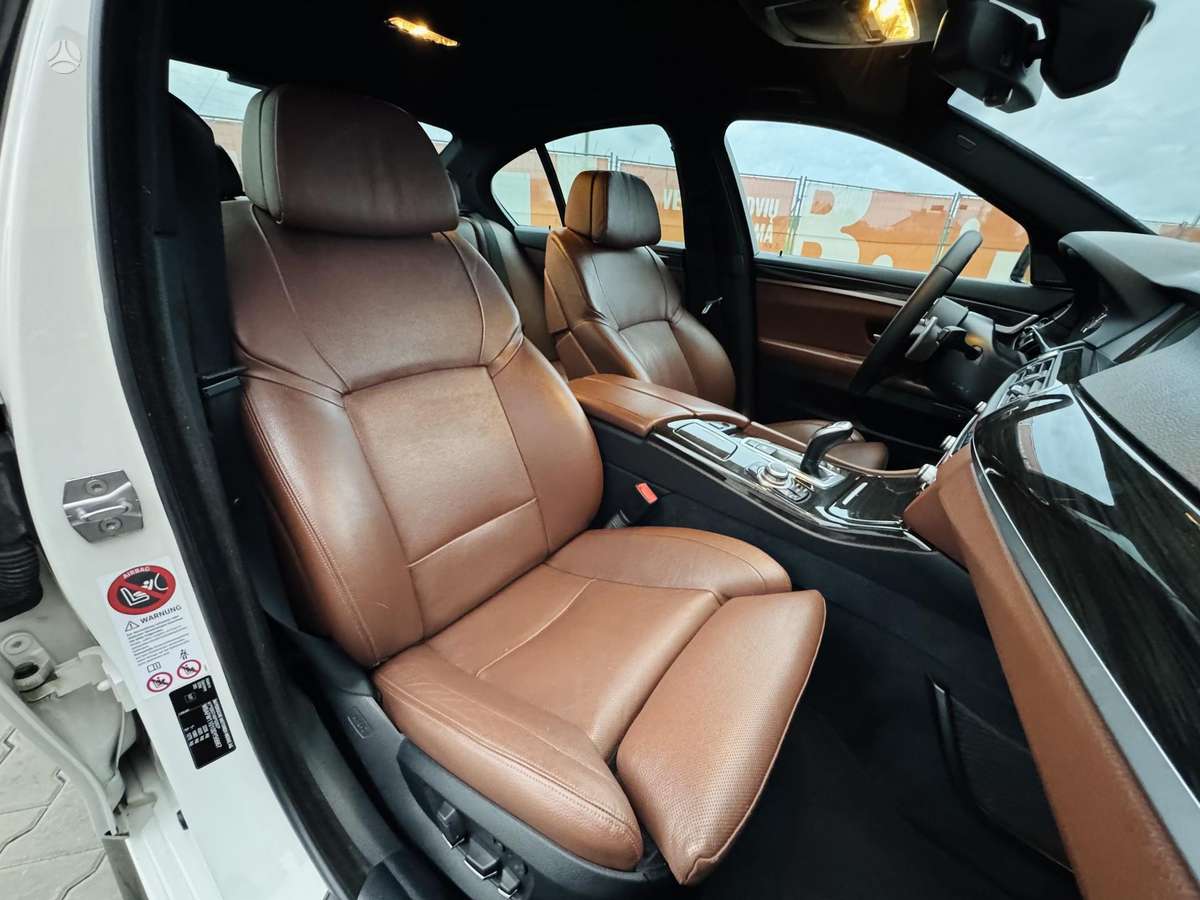 BMW 520, 2.0 l., sedanas