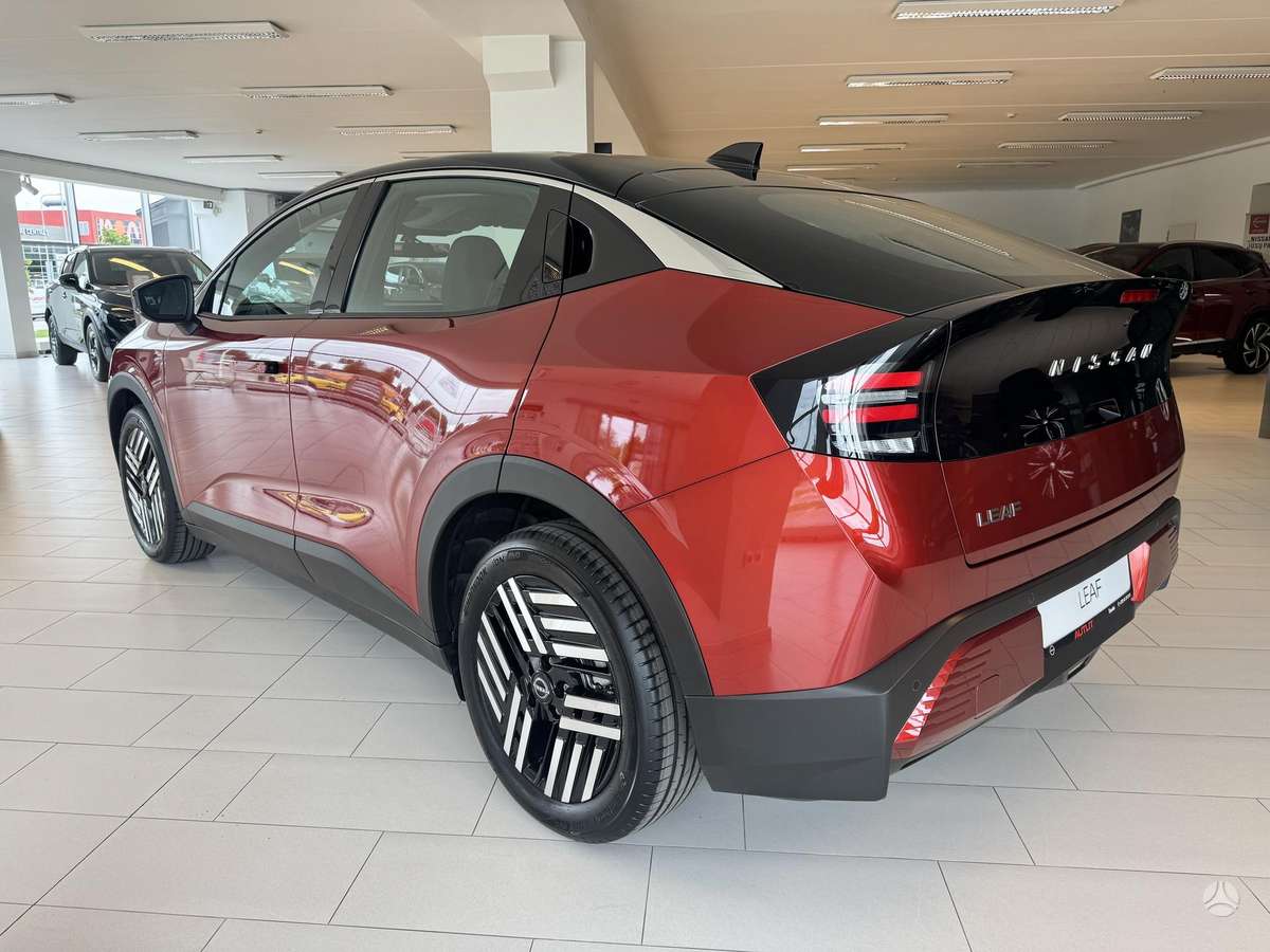 Nissan Leaf, 52 kWh, off-road / crossover