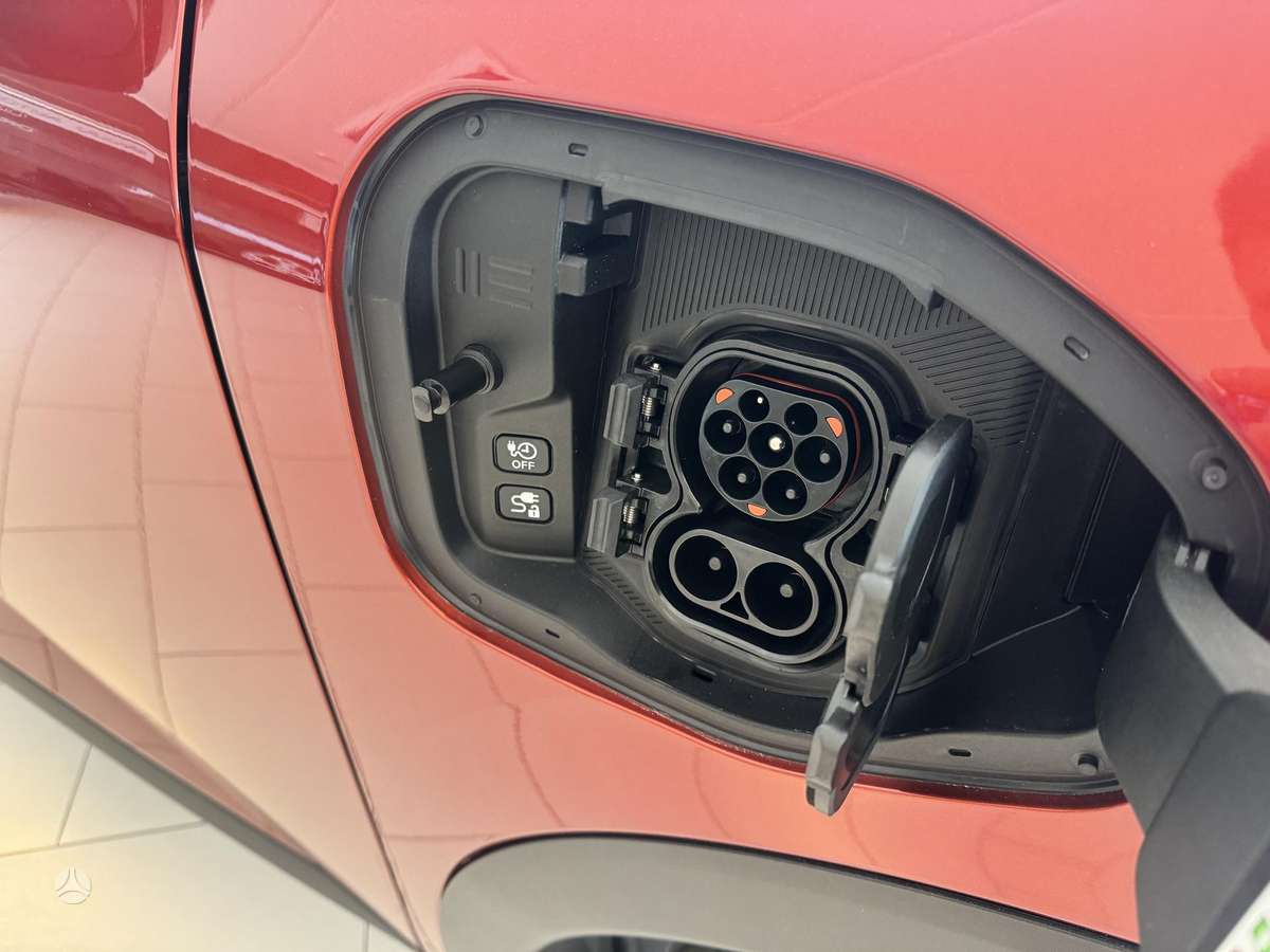 Nissan Leaf, 52 kWh, off-road / crossover