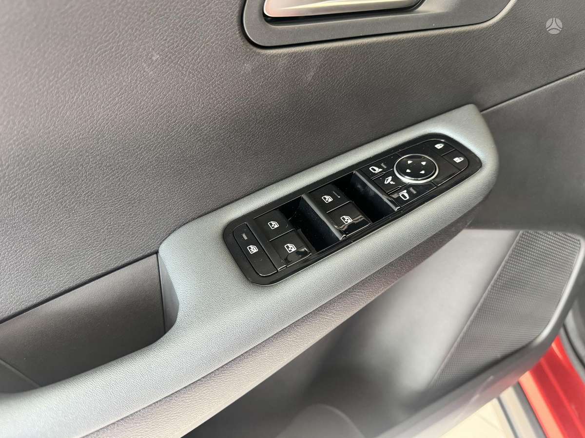 Nissan Leaf, 52 kWh, off-road / crossover
