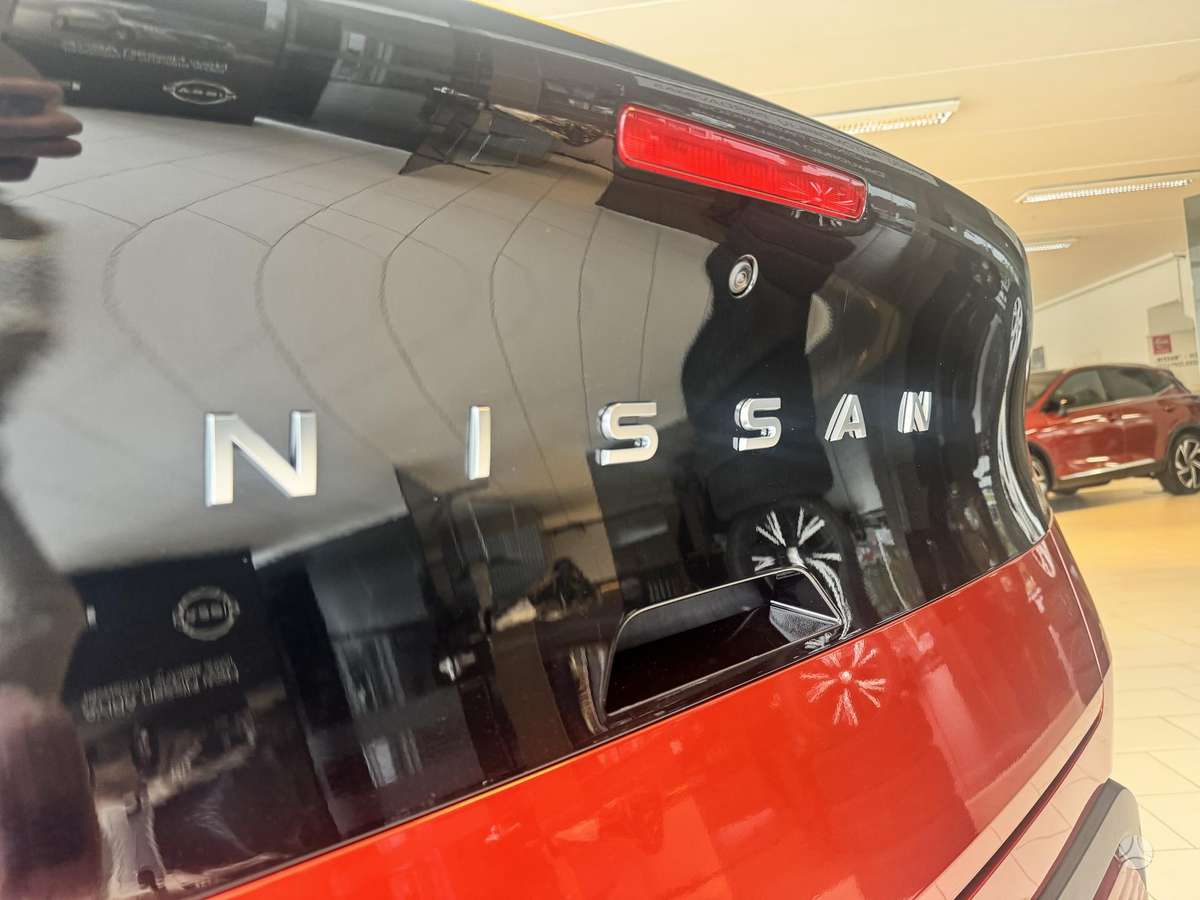 Nissan Leaf, 52 kWh, off-road / crossover