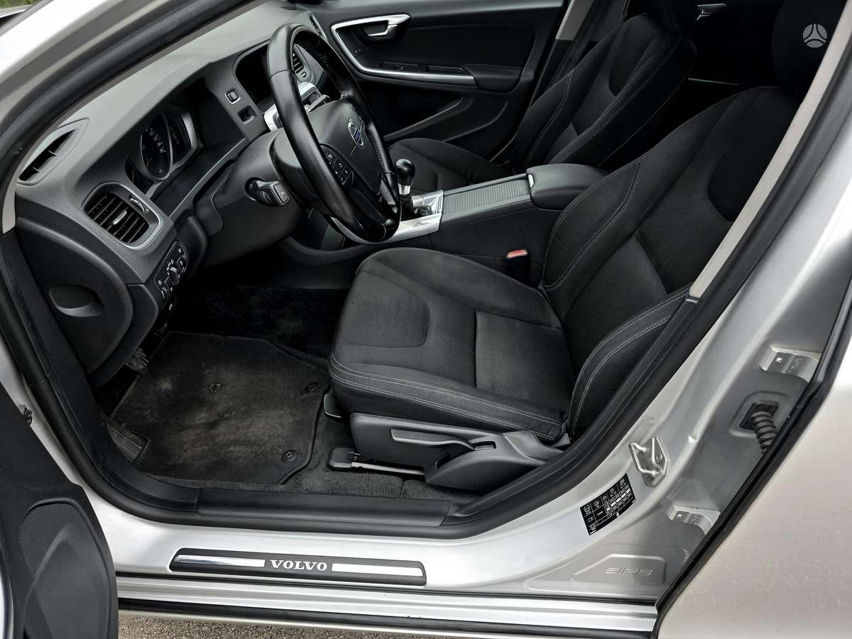 Volvo V60, 2.0 l., wagon