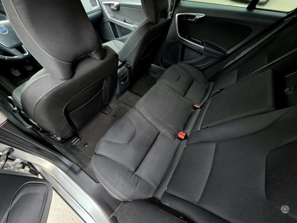 Volvo V60, 2.0 l., wagon