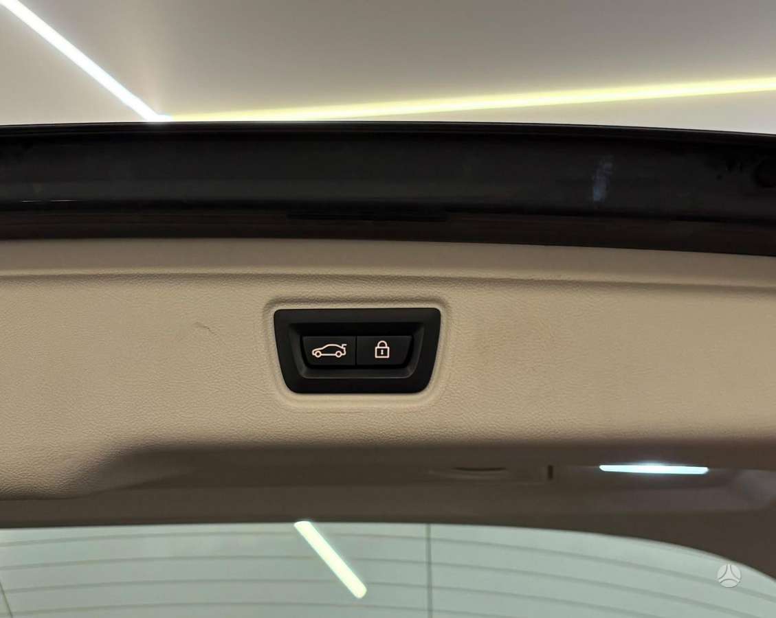 BMW 320, 2.0 l., wagon