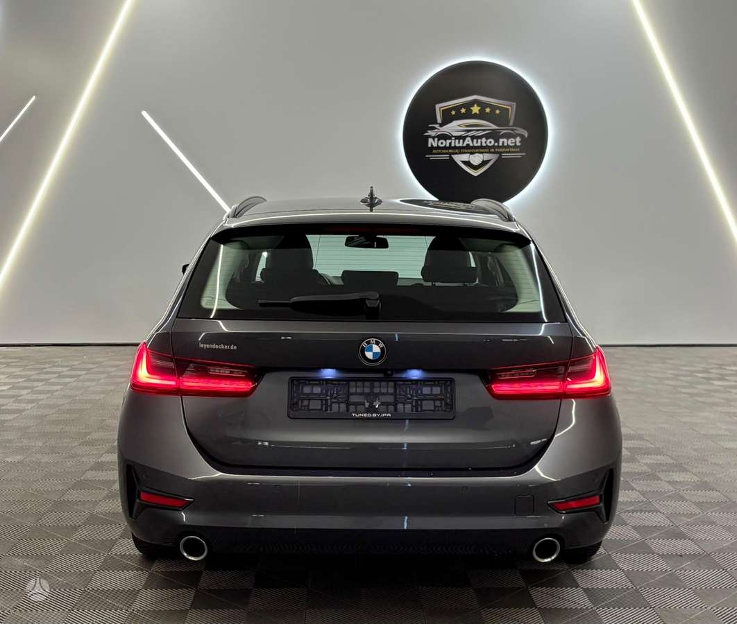 BMW 320, 2.0 l., wagon