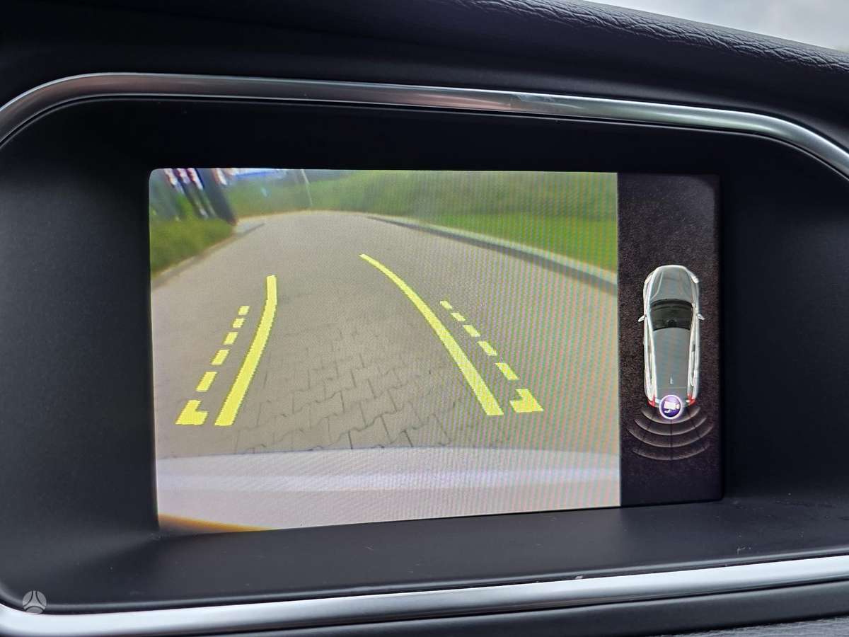 Volvo V40, 2.0 l., Хэтчбек