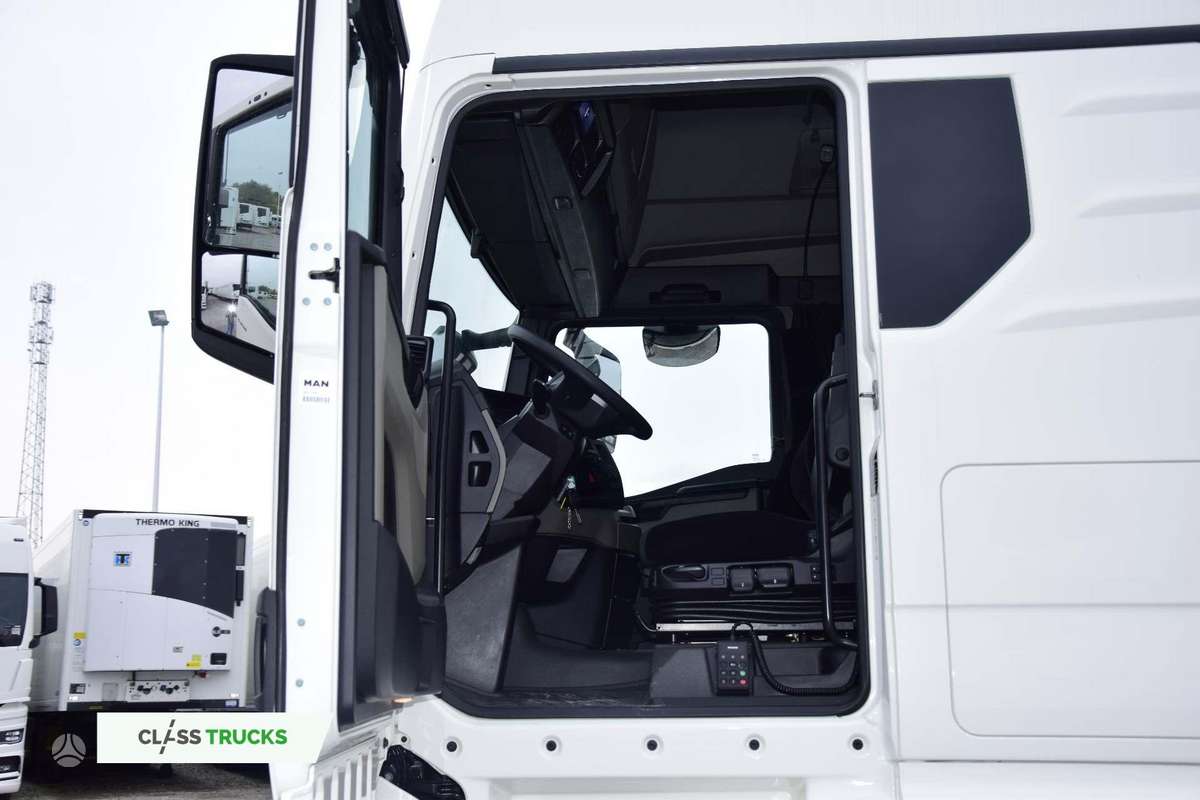 MAN TGX 18.470 GX, double sleeper