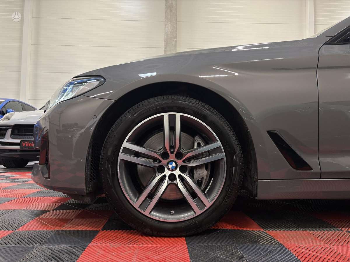 BMW 530, 3.0 l., Универсал