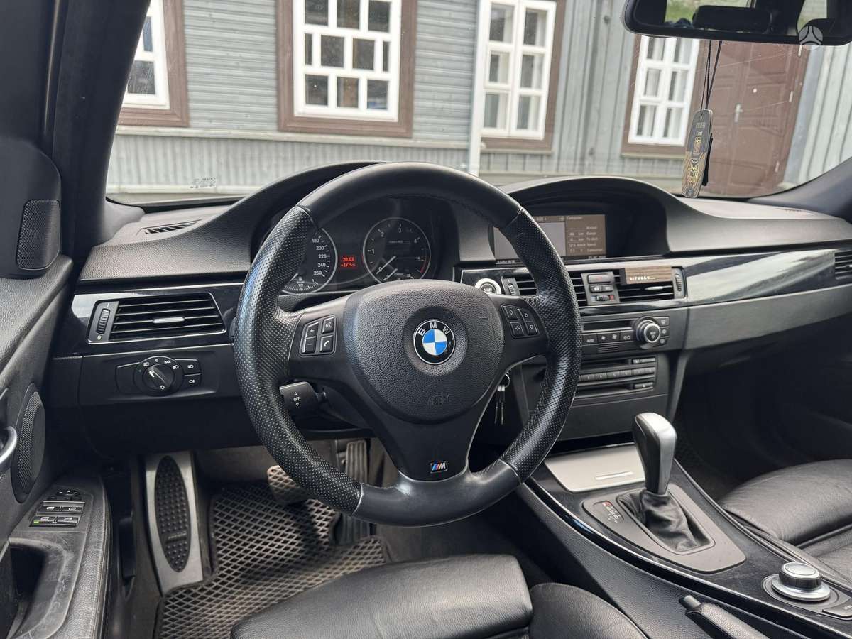 BMW 325, 3.0 l., wagon