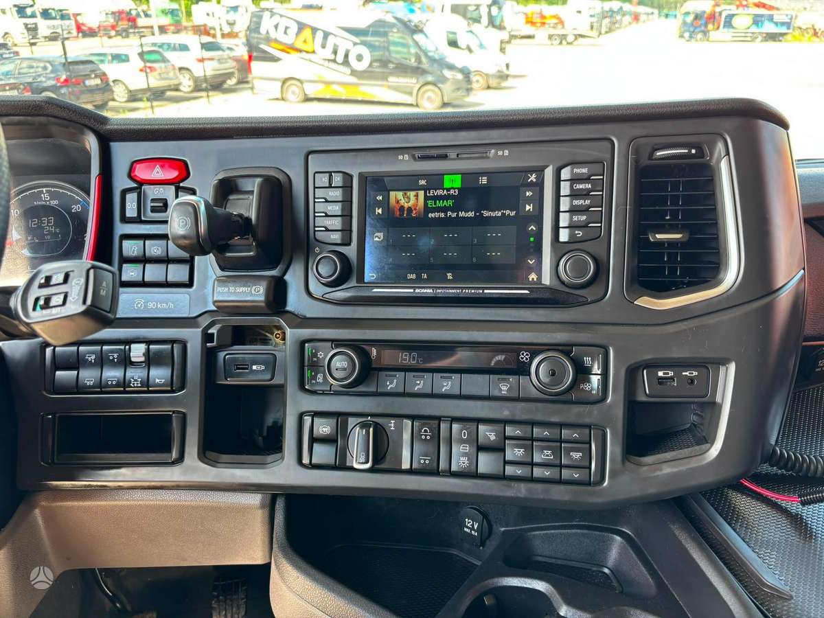 Scania R 650 6x2, hooklift trucks