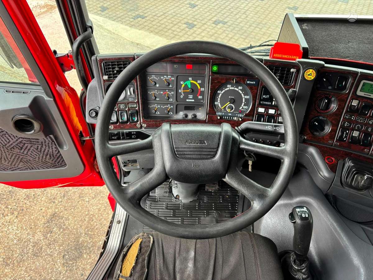 Scania P 114 6x2, kita