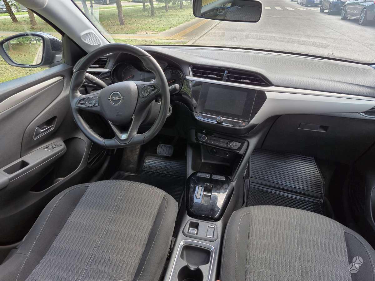 Opel Corsa, 1.2 l., Хэтчбек