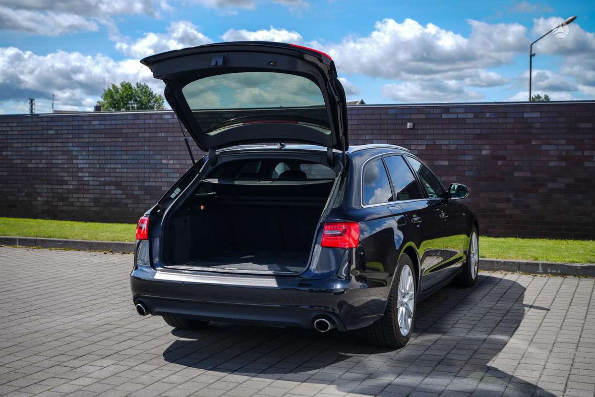 Audi A6, 3.0 l., wagon