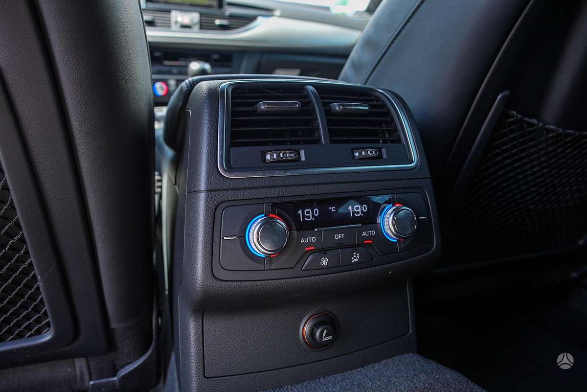 Audi A6, 3.0 l., Универсал