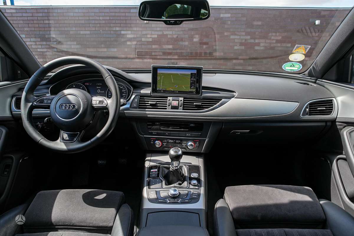 Audi A6, 3.0 l., universalas