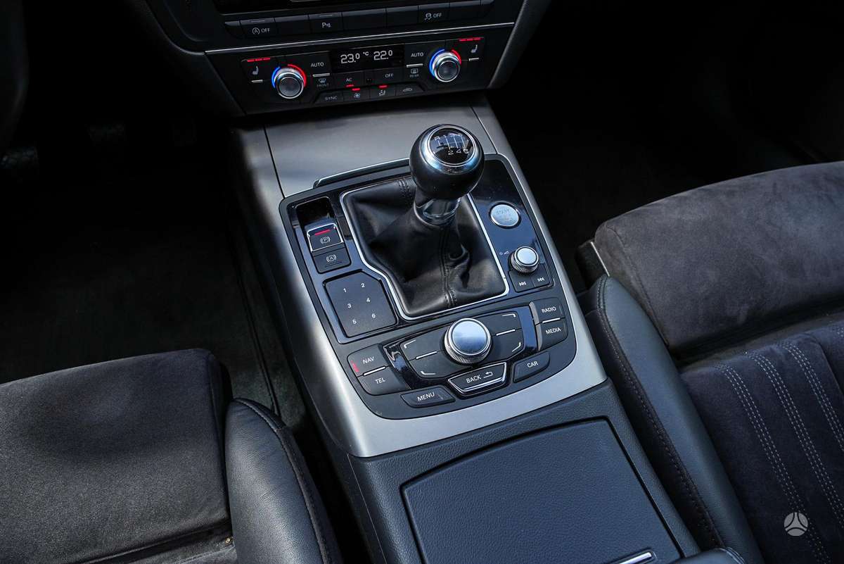 Audi A6, 3.0 l., wagon