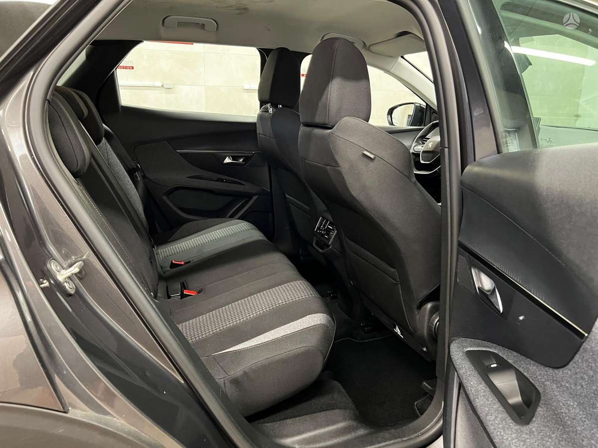 Peugeot 3008 - 12