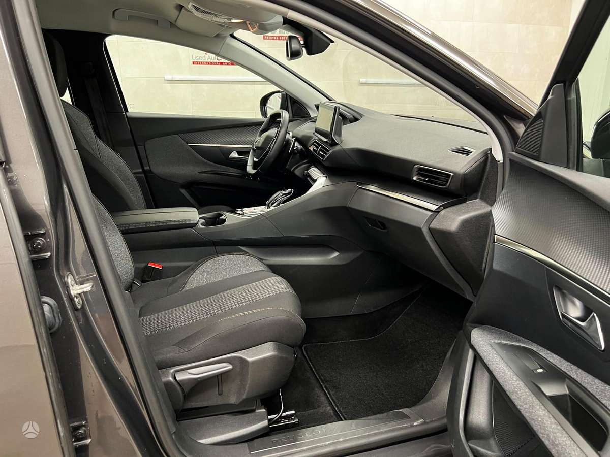 Peugeot 3008 - 11