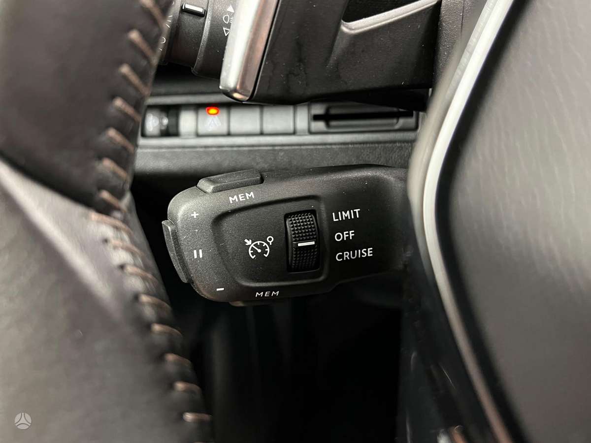Peugeot 3008 - 8