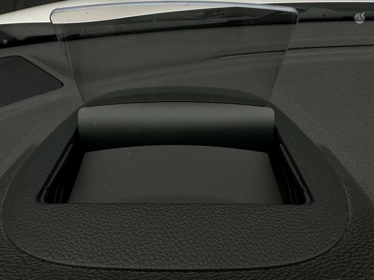 Mitsubishi Eclipse Cross, 1.5 l., off-road / crossover