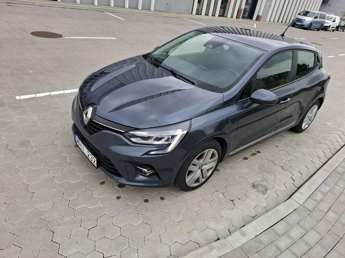 Renault Clio - 2