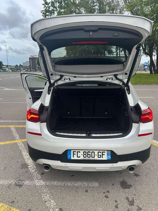 BMW X2, 2.0 l., Внедорожник / Кроссовер