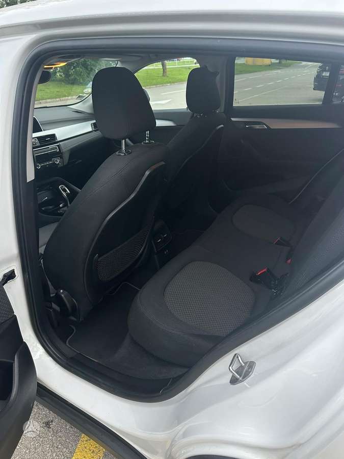 BMW X2, 2.0 l., Внедорожник / Кроссовер