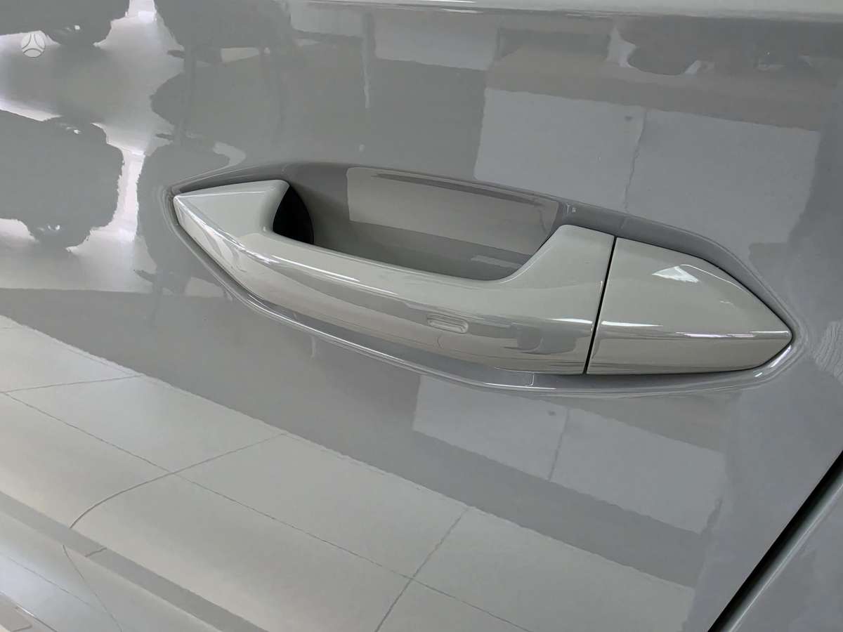 Škoda Enyaq - 9