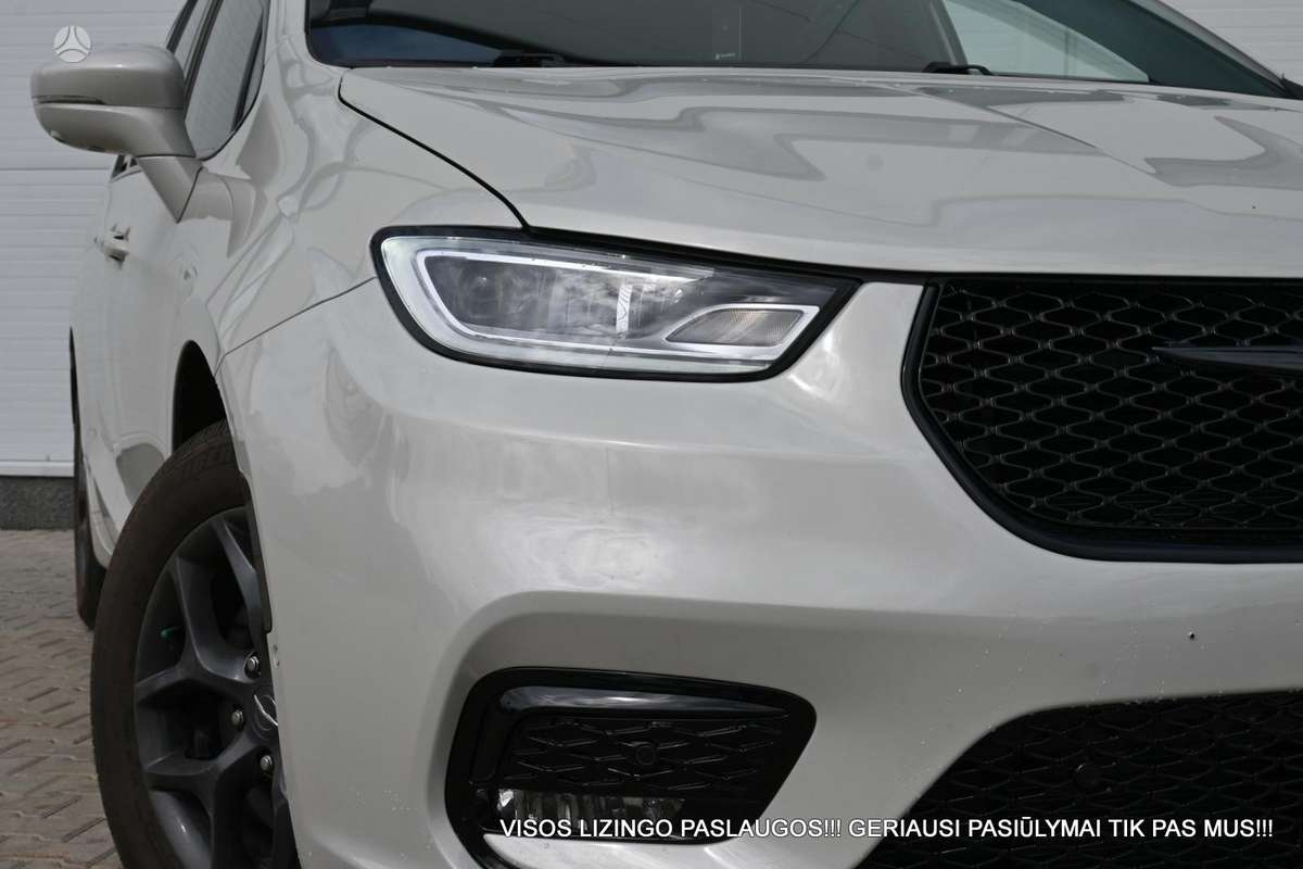 Chrysler Pacifica, 3.6 l., Минивэн