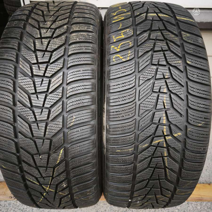 Hankook Winter icept evo3, winter 235/45 R19
