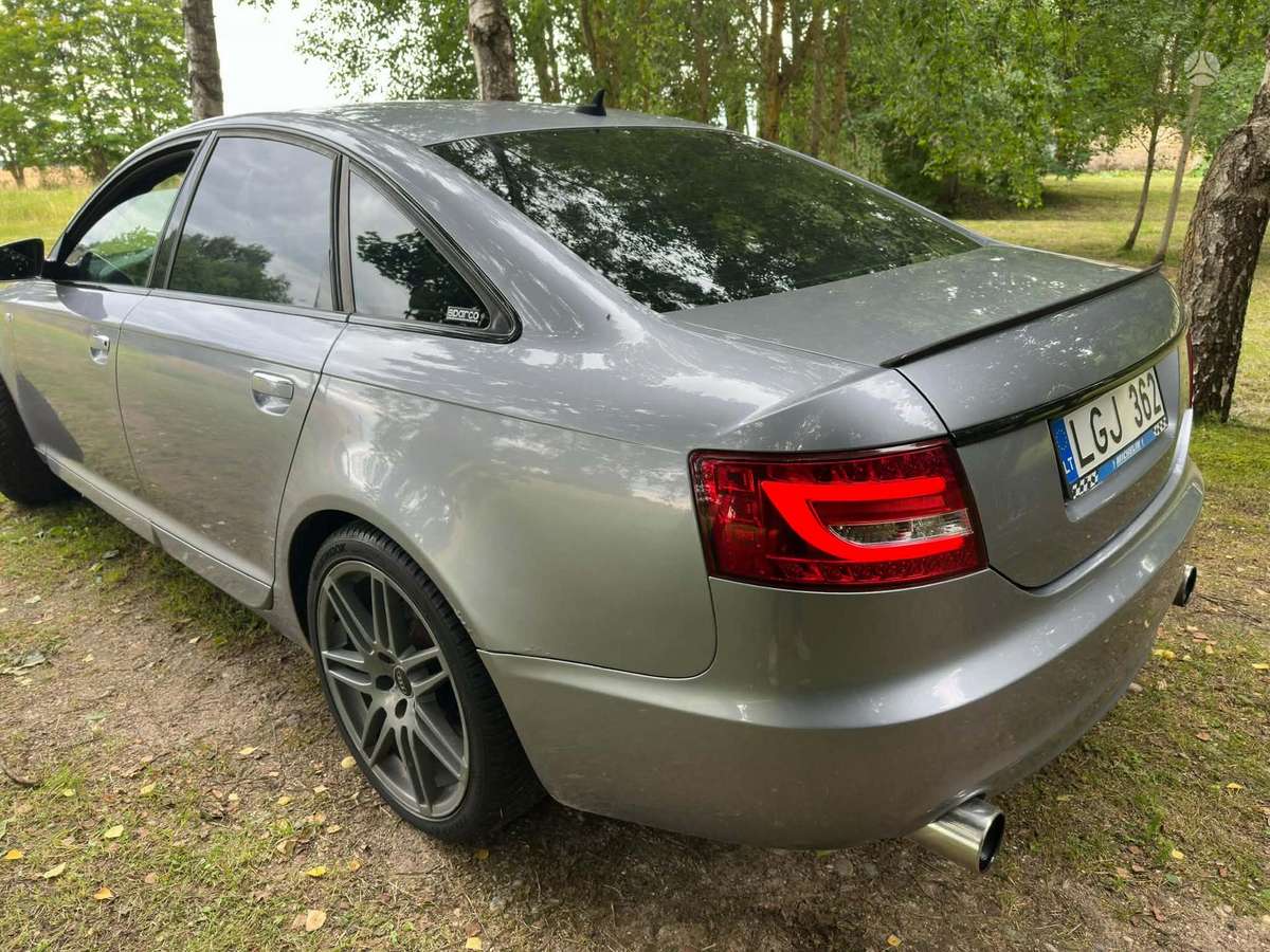 Audi A6, 2.4 l., Седан