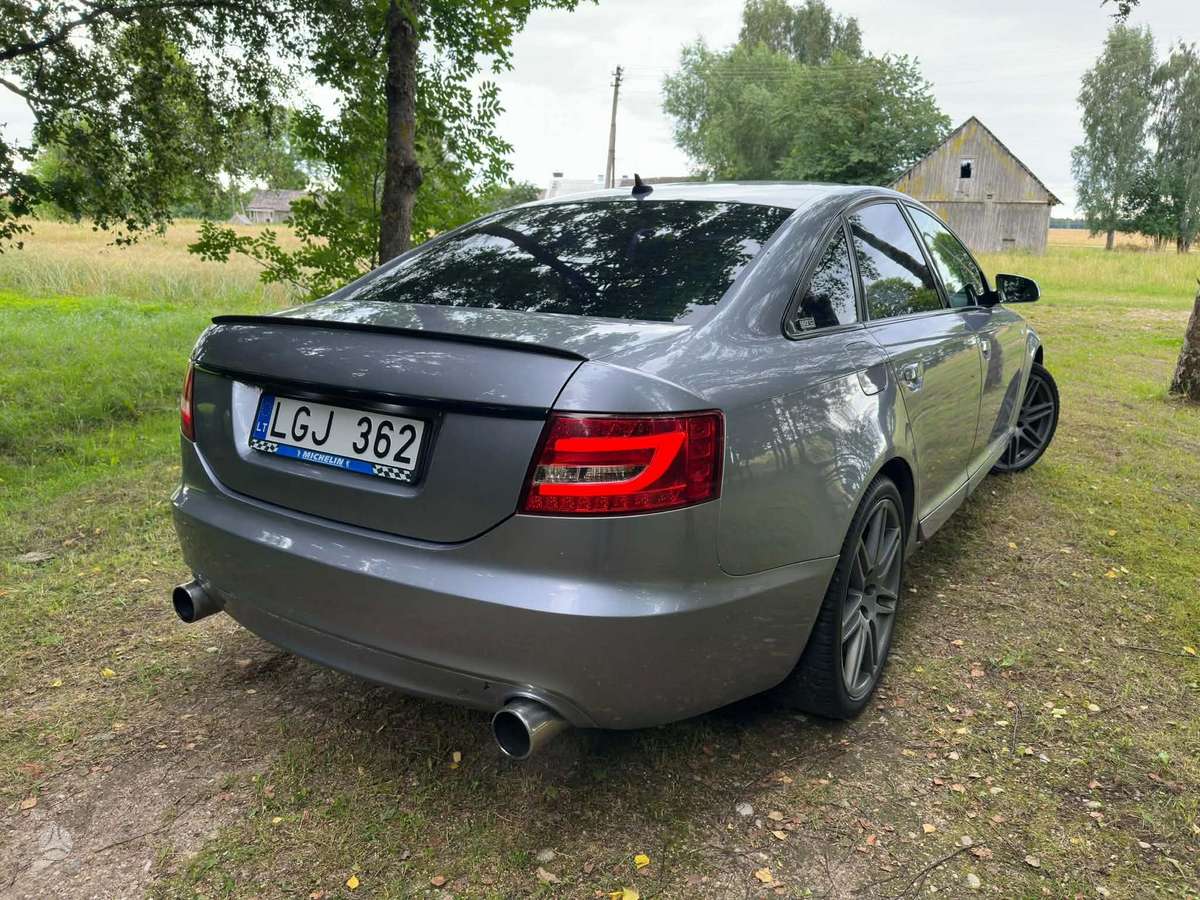 Audi A6, 2.4 l., Седан