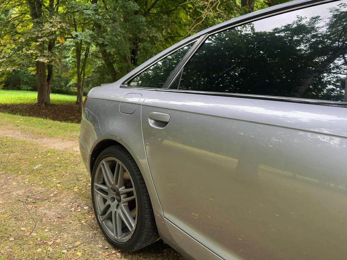 Audi A6, 2.4 l., Седан