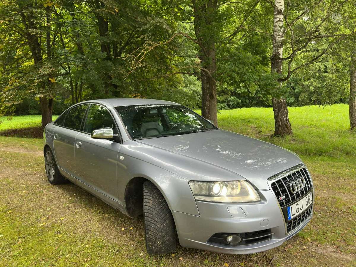 Audi A6, 2.4 l., Седан