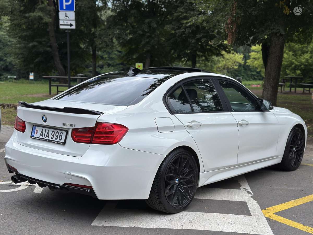 BMW 328, 2.8 l., Седан