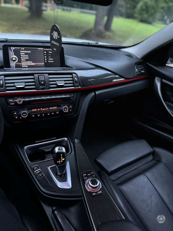 BMW 328, 2.8 l., Седан