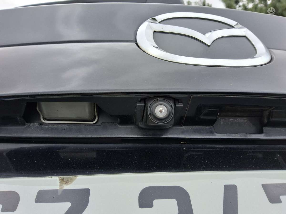 Mazda CX-5, 2.2 l., off-road / crossover