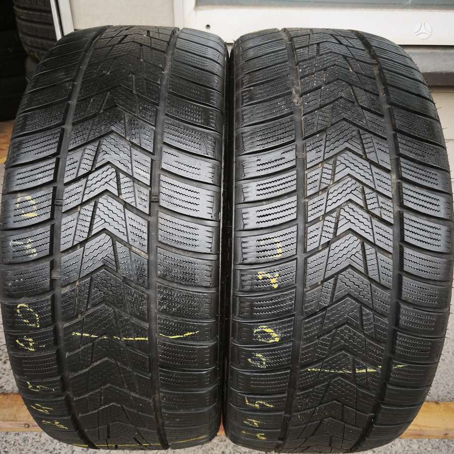Tracmax, ziemas 245/40 R20