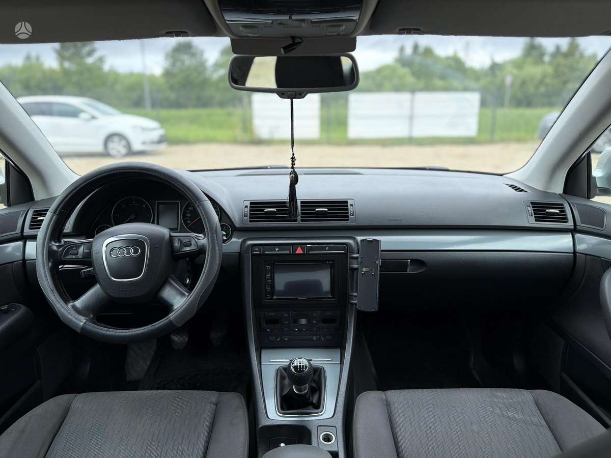 Audi A4, 2.0 l., universalas
