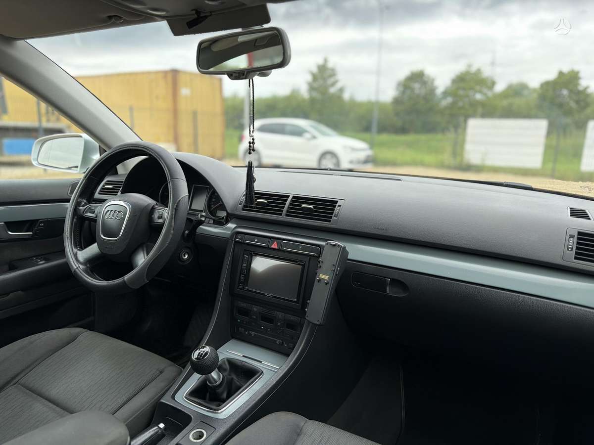 Audi A4, 2.0 l., universalas